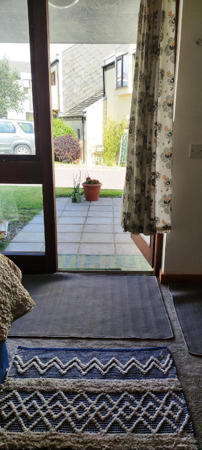 Joanna'S Studio , Key Locker By Whatsapp Own Entrance, Own Bathroom Youghal Exterior foto